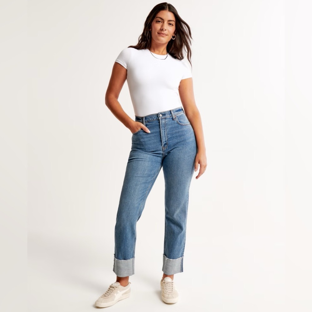 Abercrombie & Fitch High Rise Straight Jeans in Light Blue Denim